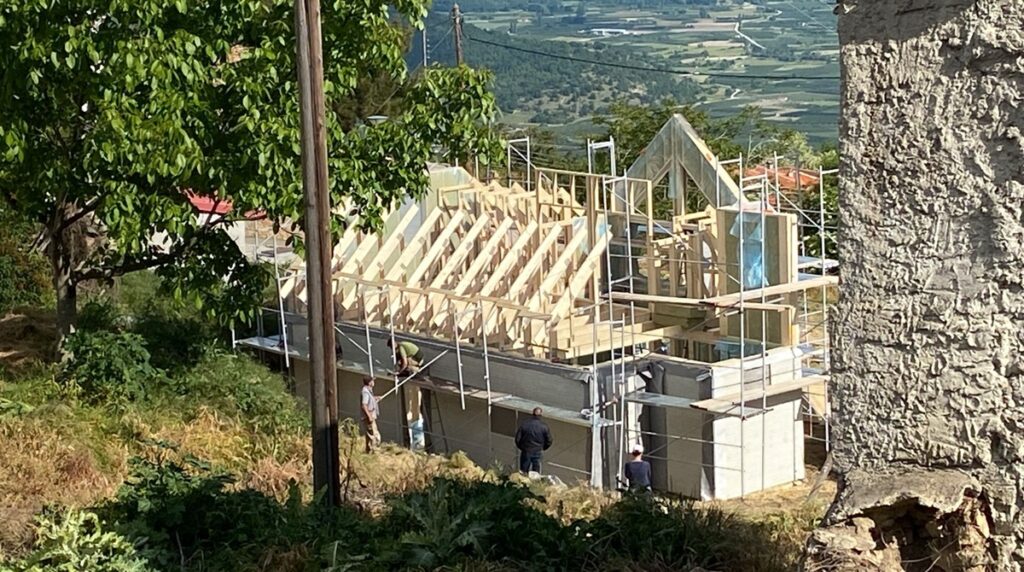 wooden house kastoria greece 1