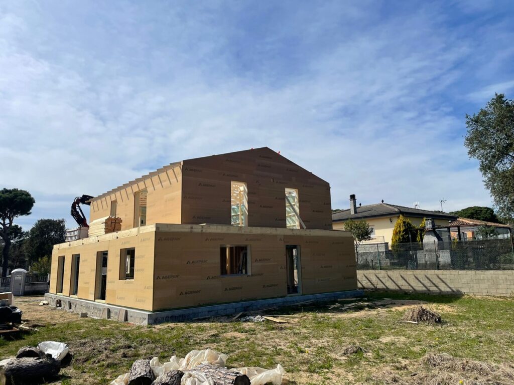 casa smart unifamiliar vidreres spain 03