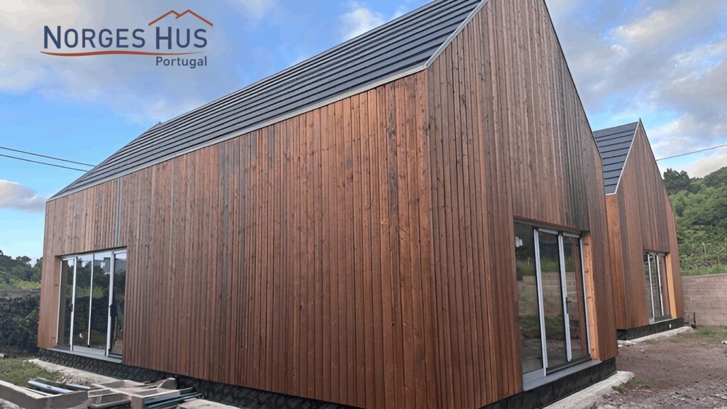 casas pharol pico açores 01